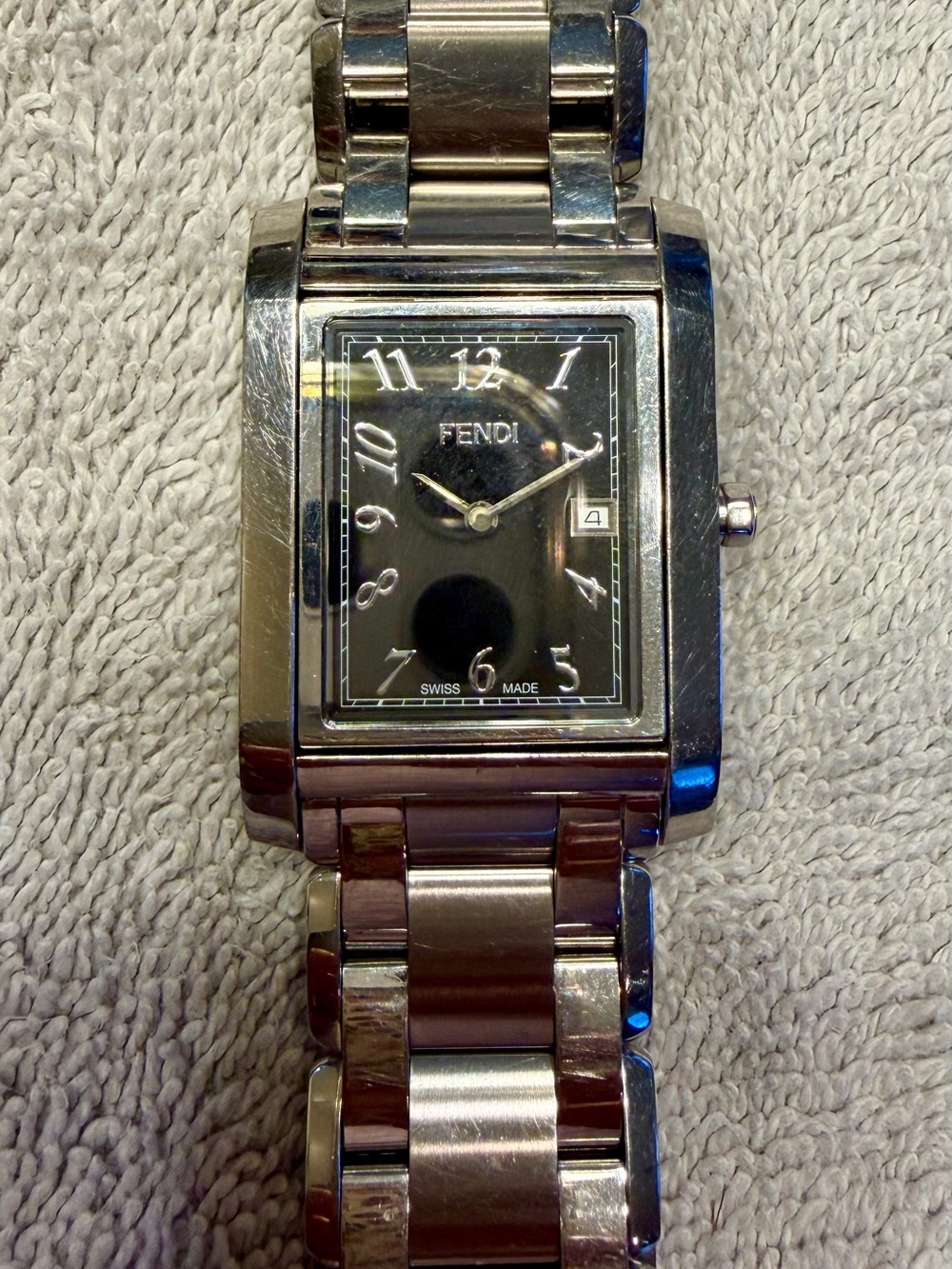 Fendi unisex Black Dial with reversible face with Silver-Tone Bracelet Watch